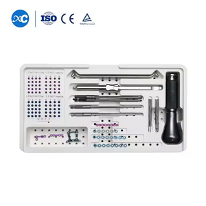 Set de instrumente cu plăci maxilo-faciale de 1,5/2,0 mm 