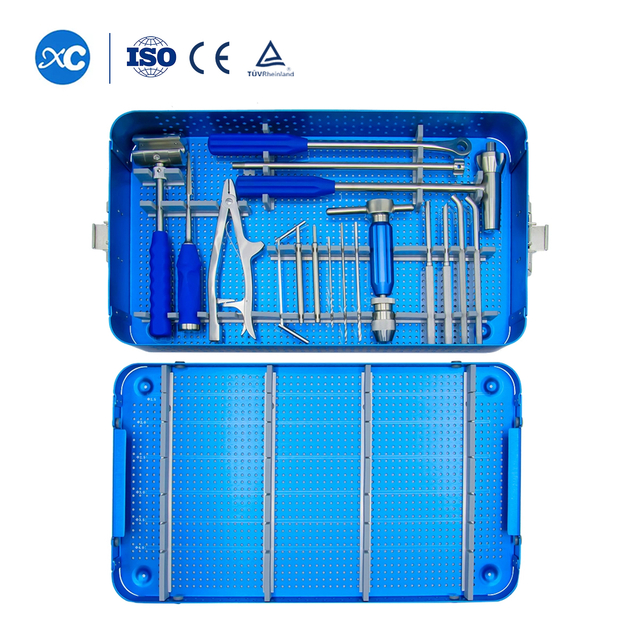 Elasta Najla Instrumentaro